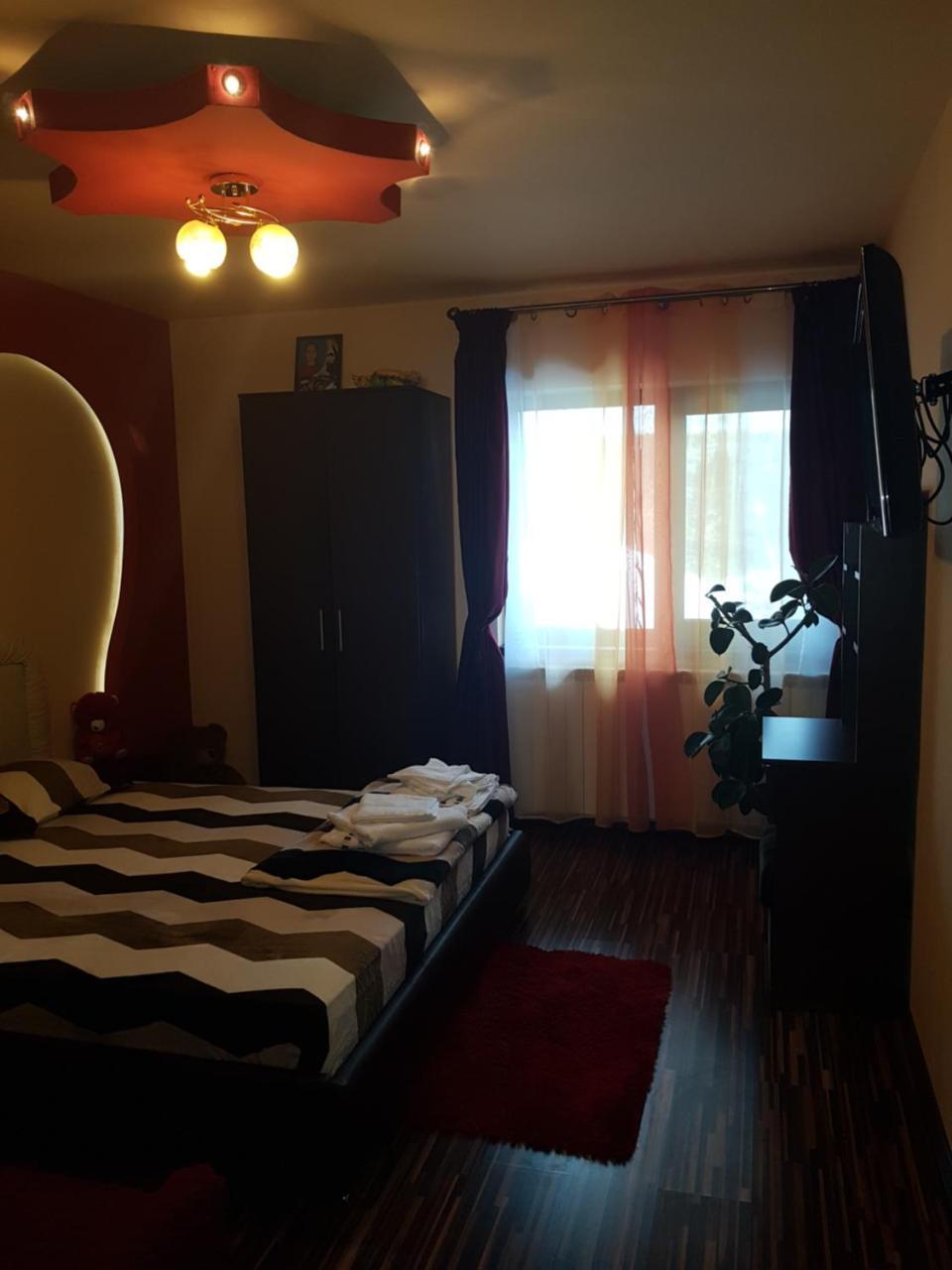 Hotel Vila Alexia Călimăneşti Exterior foto